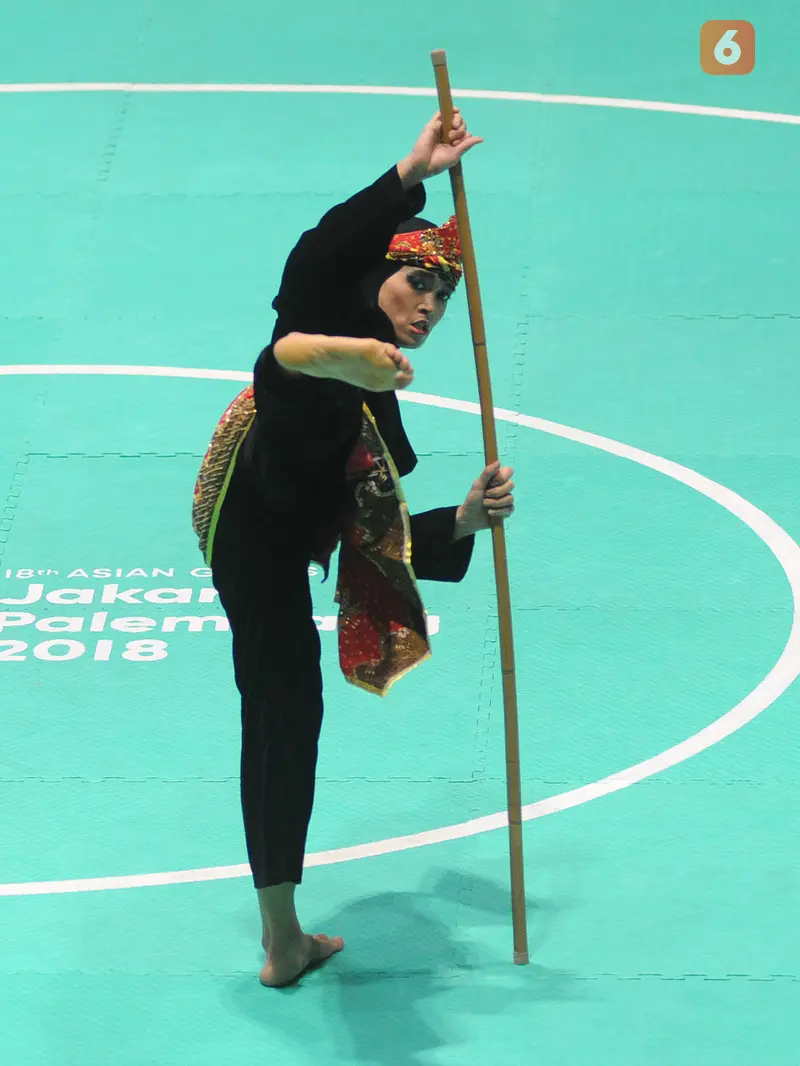 Silat : Puspa Arumsari