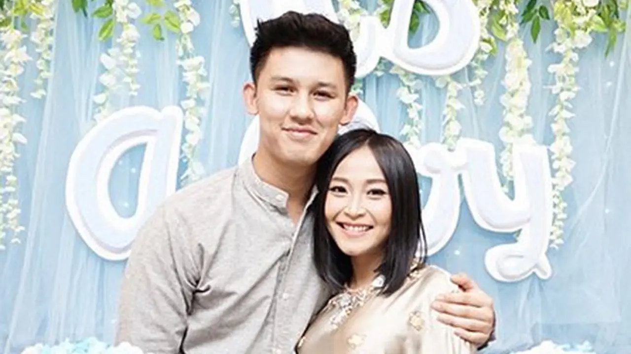 [Bintang] Rinni Wulandari dan Jevin Julian