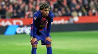 Lamine Yamal Tampil dalam Kondisi Sakit saat Barcelona Tumbang dari Girona: Penyebab Gagal Penalti?
