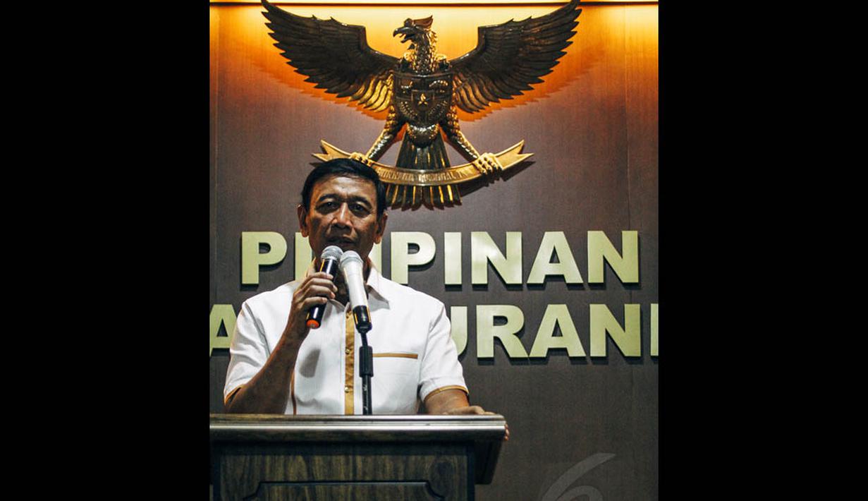 Ketua Umum DPP Hanura Wiranto saat acara Syukuran Kader di Jakarta, Kamis (30/10/2014). (Liputan6.com/Faizal Fanani) 