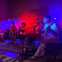 From His Backyard, Online #HappyConcert with Ardhito Pramono and Friends suguhkan konser musik nan intim. (Dok Sony Music Entertainment Indonesia)