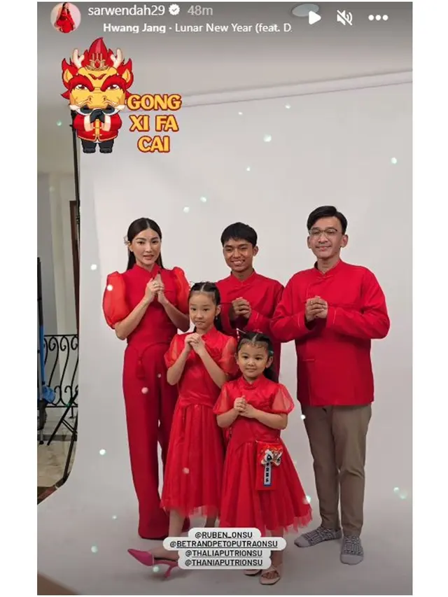 9 Artis Rayakan Tahun Baru Imlek 2024, Sukacita Bersama Keluarga