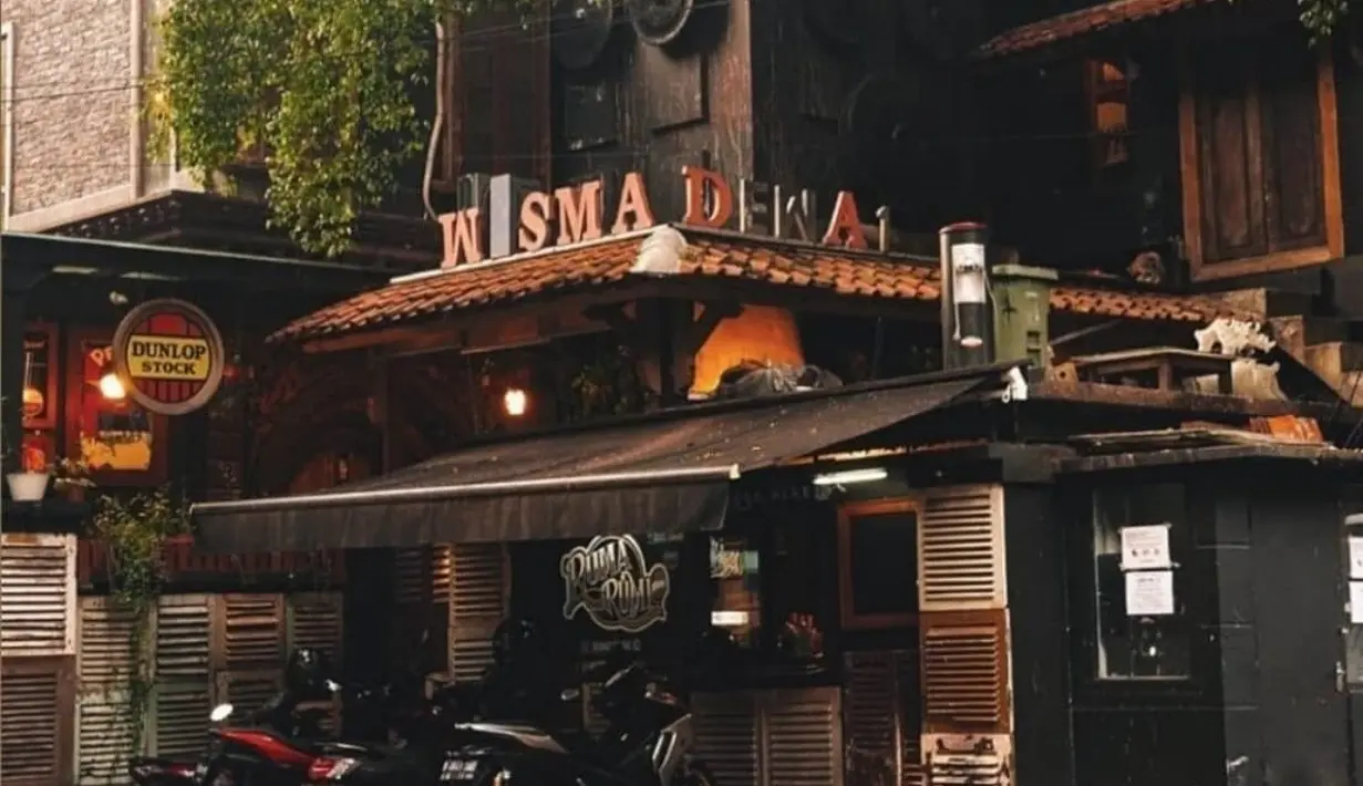 Ahmad Dhani buka restoran bernama Wisma Dewa 19 Restography di bilangan Jakarta Selatan. (dok. Instagram @wismadewa19restography/https://www.instagram.com/p/CYvxf2aPwNh/)