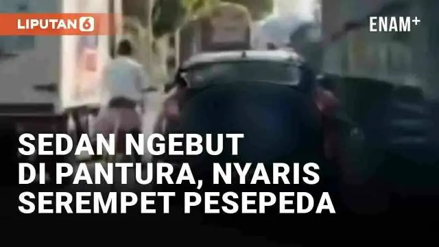 Sebuah mobil sedan sport hitam di jalanan Pantura Probolinggo, Jawa Timur, bikin geger media sosial. Pasalnya pengemudi mobil nekat kebut-kebutan dan membahayakan pengendara lain. Dalam video yang beredar, di awal ia nyaris membuat celaka seorang pes...