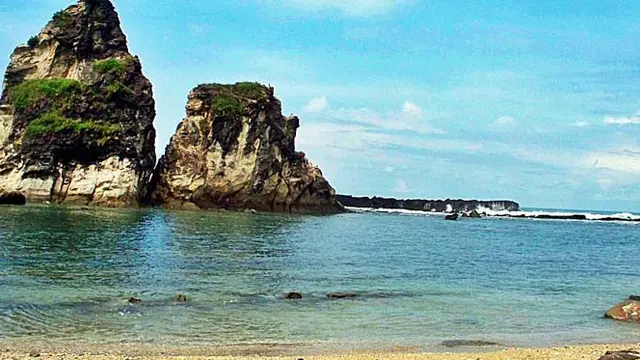 Deretan 10 Pantai Cantik di Banten Siap Meramaikan Libur Lebaran