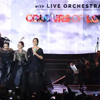 Konser Ayat-Ayat Cinta in Concert Colour of Love digelar di Jakarta Convention Center, Senayan, Jakarta Pusat, Rabu (20/12/2017) malam. Konser berlangsung sukses dan meriah. (Deki Prayoga/Bintang.com)