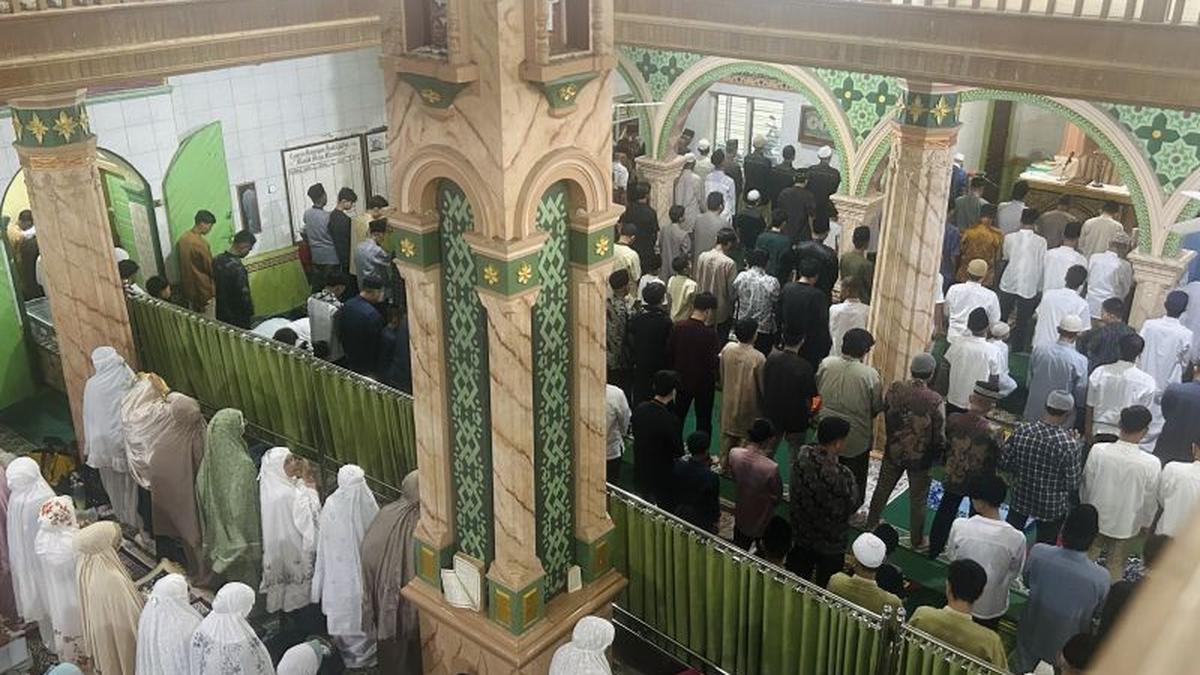 Kemenangan Idulfitri di Antara Sisa Kenangan Pahit Banjir Bandang Agam