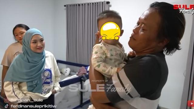 6 Momen Sule Jenguk Baby Adzam, Kunjungi Rumah Nathalie Holscher