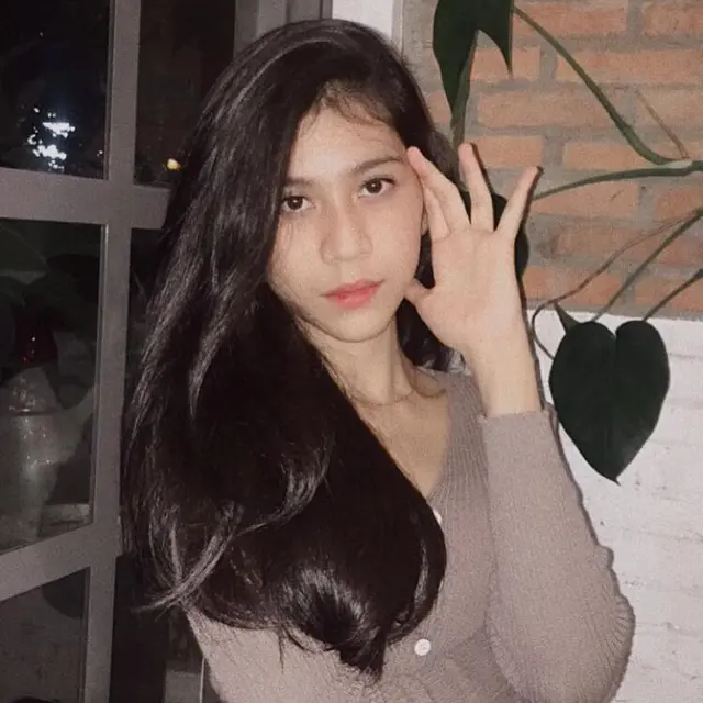 6 Potret Artis Cut Ashifa, Pernah Jadi Lawan Main Amanda Rawles di Film Bebas