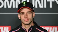 Pembalap Aprilia, Marco Bezzecchi pada sesi konferensi pers jelang MotoGP Valencia 2025. (Javier SORIANO / AFP)
