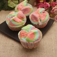 Ilustrasi bolu kukus rainbow/copyrightshutterstock/Maharani afifah