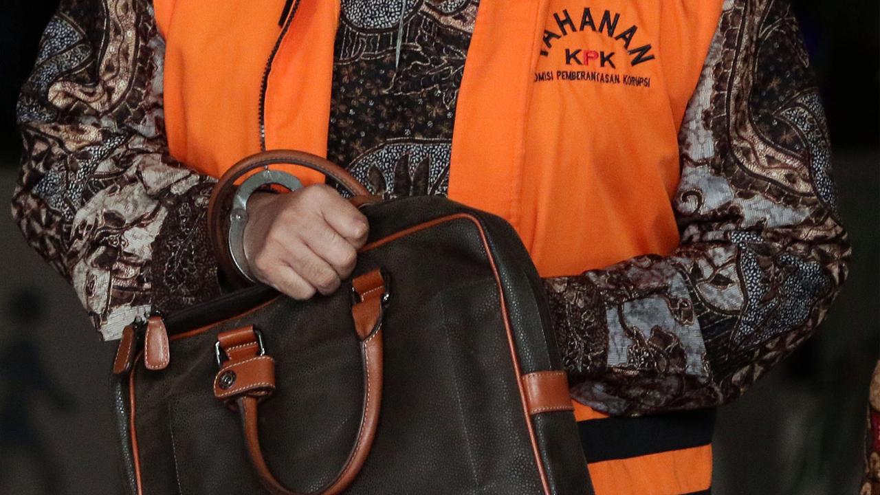 FOTO: Dodi Reza Alex Noerdin Kembali Jalani Sidang Lanjutan