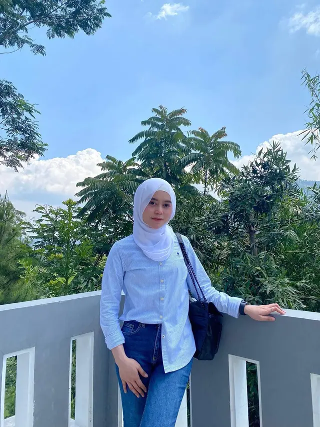 Outfit Lesti Kejora