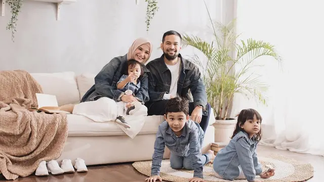 [Fimela] Shireen Sungkar dan Teuku Wisnu