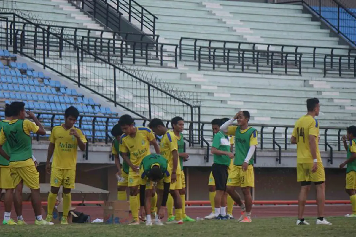 Surabaya United