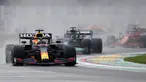 Pembalap Red Bull Max Verstappen memimpin pembalap Mercedes Lewis Hamilton dan pembalap Ferrari Charles Leclerc pada ajang balap F1 GP Emilia Romagna di Sirkuit Imola, Italia, Minggu (18/4/2021). Max Verstappen keluar sebagai juara diikuti Lewis Hamilton dan Lando Norris. (AP Photo/Luca Bruno)