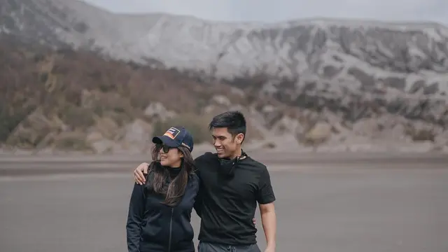 6 Potret Dian Sastro Liburan di Bromo Setelah 22 Tahun, Bak Pulang Kampung