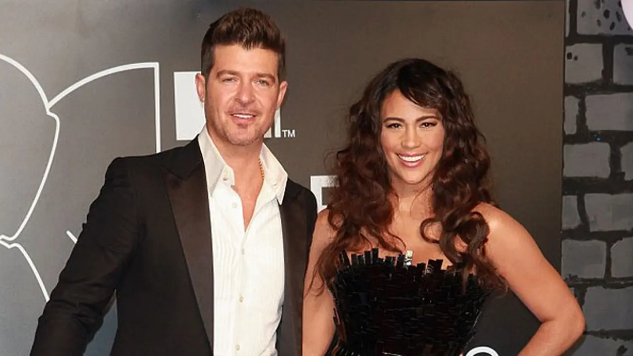 robin-thicke-paula-130905b.jpg