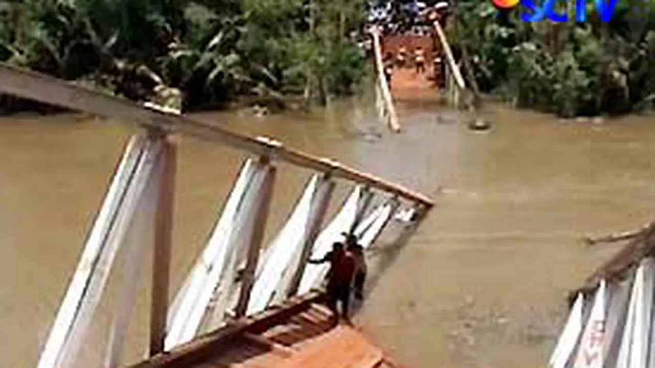 081111djembatan-patah.jpg