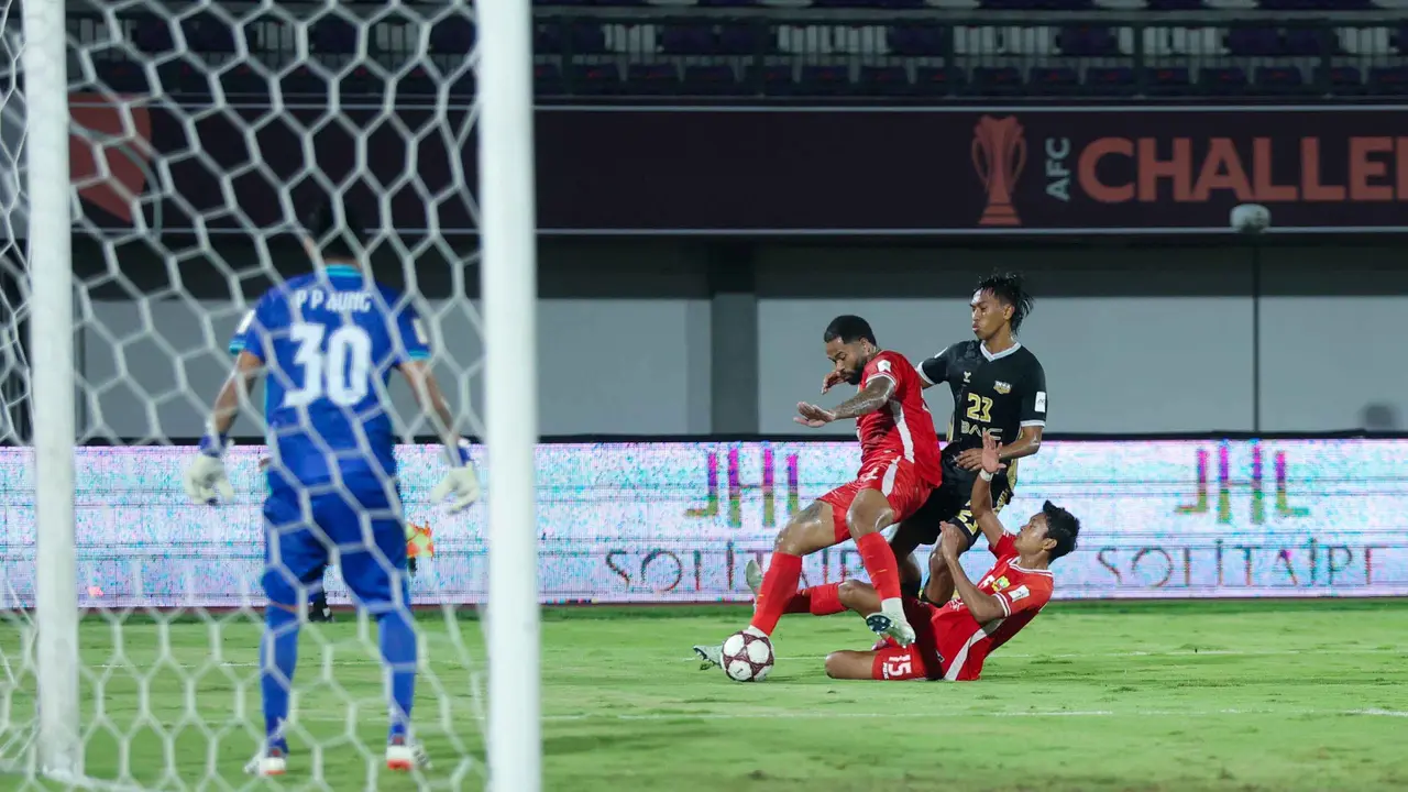 Rafael Struick Cetak Gol, Dewa United Melaju ke Perempat Final AFC Challenge League