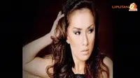 [VIDEO] Luka Terparah Manajer Cantik  Sisca Yofie Ada di Kepala