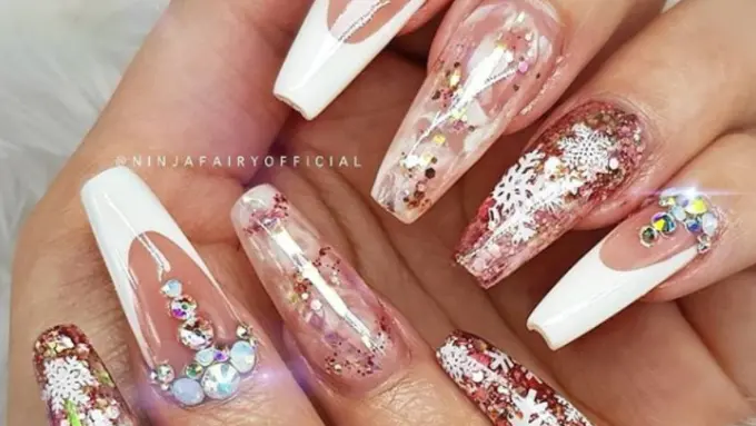 Super Sparkling, Nail Art Ini Bikin Kuku Cantik Banget!