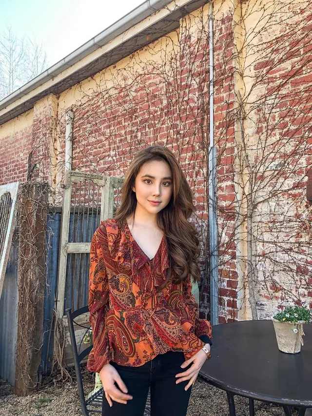 Beranjak Dewasa, Ini 6 Potret Agatha Chelsea 'Idola Cilik' yang Makin Cantik