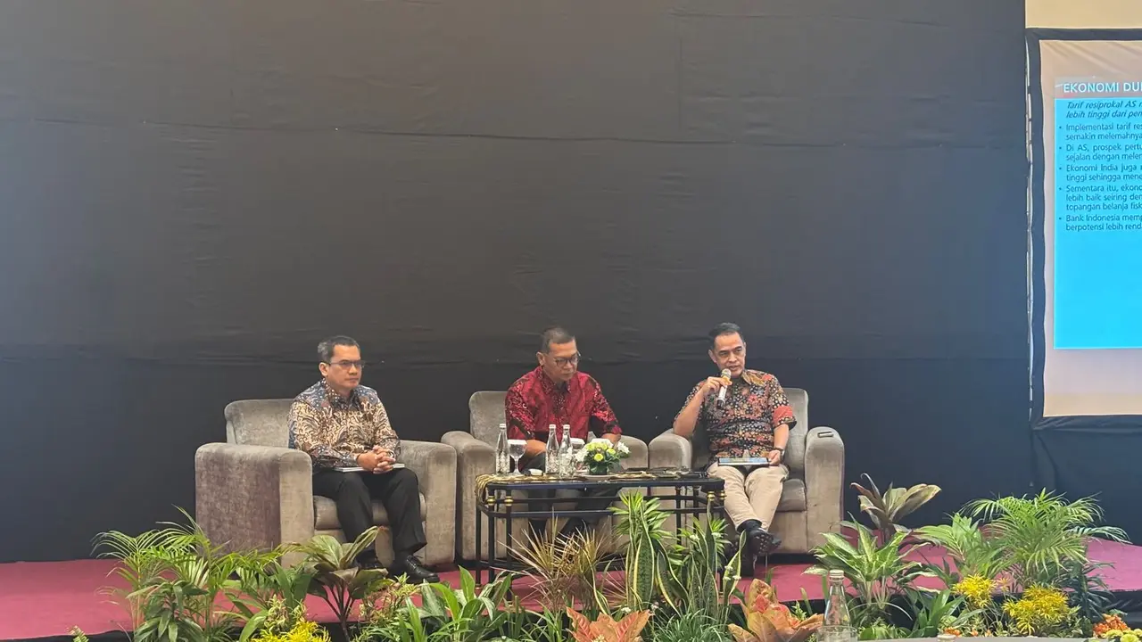 Media briefing Bank Indonesia (BI) di Yogyakarta, Jumat (22/8/2025). (Foto: Liputan6.com/Tira Santia)