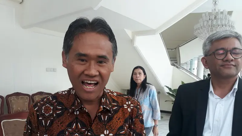 Rektor Universitas Gadjah Mada (UGM) Panut Mulyono