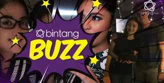 Perayaan HUT Natasha Wilona, Marshanda dan kisah cinta yang baru, serta Dewi perssik ajak suami bulan madu. Selengkapnya di Bintang Video Buzz hari ini.