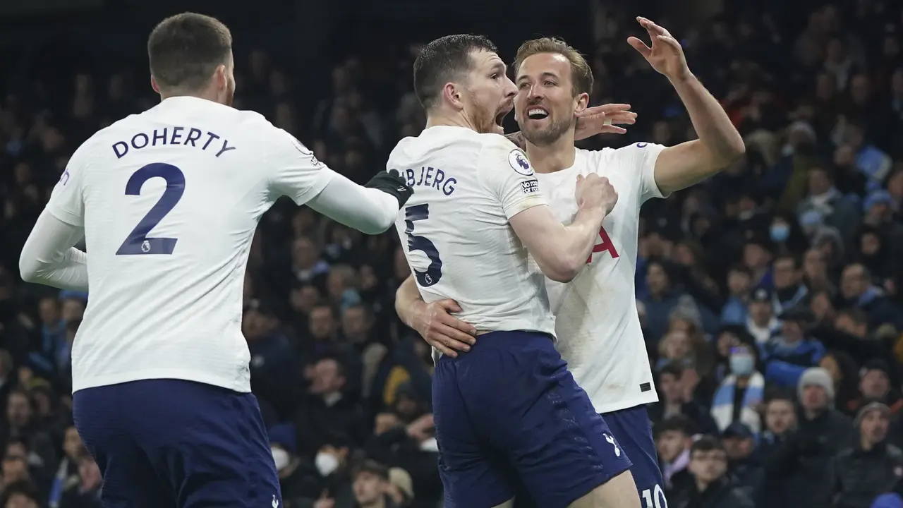Foto: Harry Kane Mulai Gacor, Tottenham Hotspur Dua kali Sungkurkan Man City Di Liga Inggris Musim 2021 / 2022