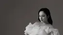 Chelsea Islan pancarkan aura pregnancy glow di maternity shoot terbaru [@chelseaislan]