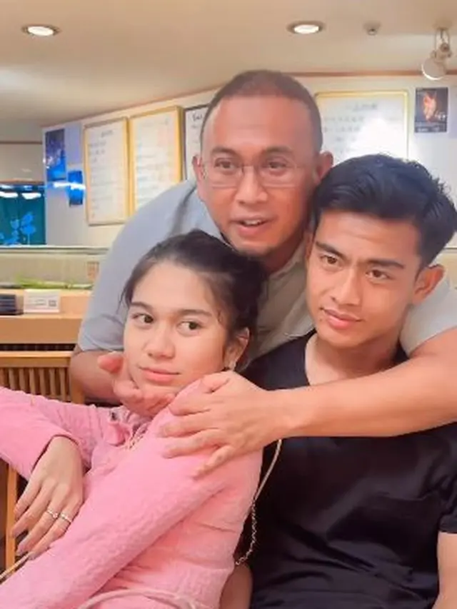 6 Momen Kedekatan Pratama Arhan dan Andre Rosiade, Sang Ayah Mertua