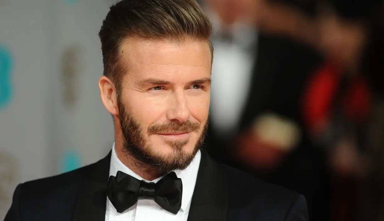 Dilansir dari Ranker, meski sakit asma, David Beckham adalah seorang perokok. (The PLAYBOOK)