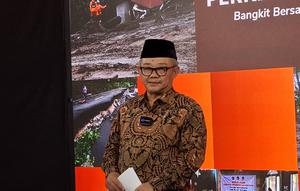 Menteri Pendidikan Dasar dan Menengah (Mendikdasmen) RI Abdul Mu’ti dalam konferensi pers Update Penanganan Darurat Tiga Wilayah yang digelar di Media Center BNPB, Jakarta Timur, Selasa (30/12/2025). (Liputan6.com/Siti Khoirul Inayah)