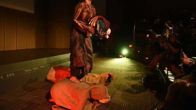 Fashion dalam pertunjukan teater
