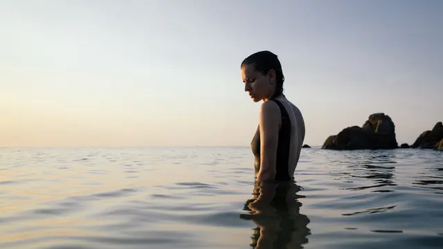 [Bintang] Tarot Hari Ini: Sebelum Tunjuk Orang, Tunjuk Diri Sendiri Dulu