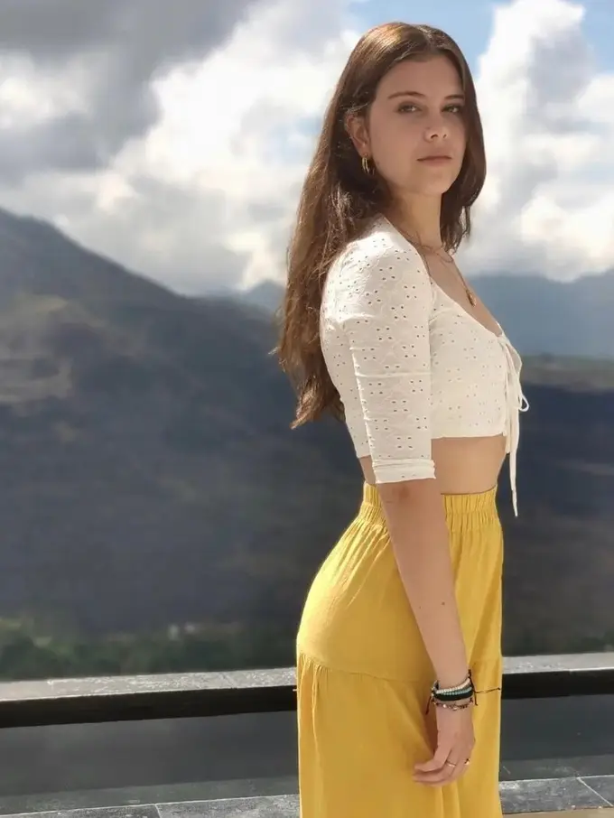 [Fimela] Manuella Aziza