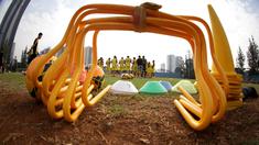 Sriwijaya FC menggelar latihan perdana jelang melawan Persib Bandung di Stadion Soemantri Brojonegoro, Jakarta, Jumat (16/10/2015) pagi WIB. (Bola.com/Nicklas Hanoatubun)