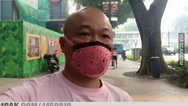 Pakai Masker Nyeleneh  (Sumber: 1cak)