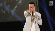 Direktur Indonesia Entertainment Production (IEP) Indra Yudhistira berbicara dalam Emtek Goes To Campus 2018 di Universitas Gadjah Mada, Yogyakarta, Rabu (17/10). Indra berbagi cerita tentang produksi di SCTV dan Indosiar. (Liputan6.com/Herman Zakharia)