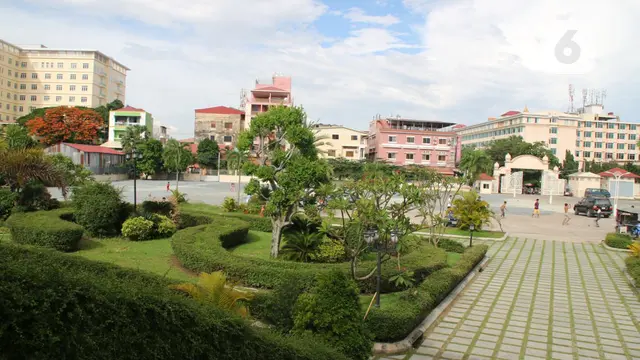 Masjid Agung Al-Serkal