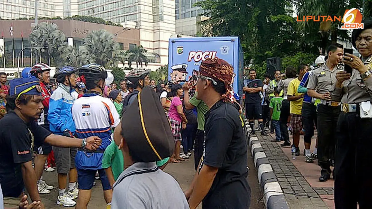 polisi-dangdutan-131013b.jpg