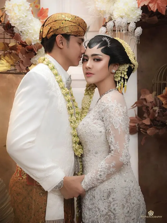 Immanuel Caesar Hito dan Felicya Angelista. (Foto: Instagram @felicyangelista_)
