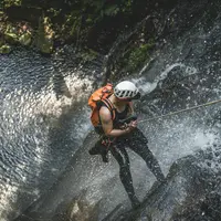 Olahraga ekstrem yang menantang (Copyright Unsplash/Han-Hsing Tu)