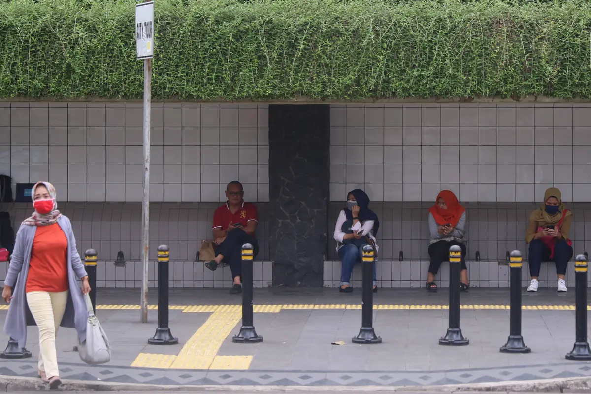 Penerapan Social Distancing di Jakarta