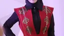 "Style fashion tergantung mood juga because buat saya, make up clothes itu hal yang bicara tanpa kata," ungkap Dewi Sandra saat ditemui di Senayan City, Jakarta Pusat, belum lama ini. (Galih W. Satria/Bintang.com)