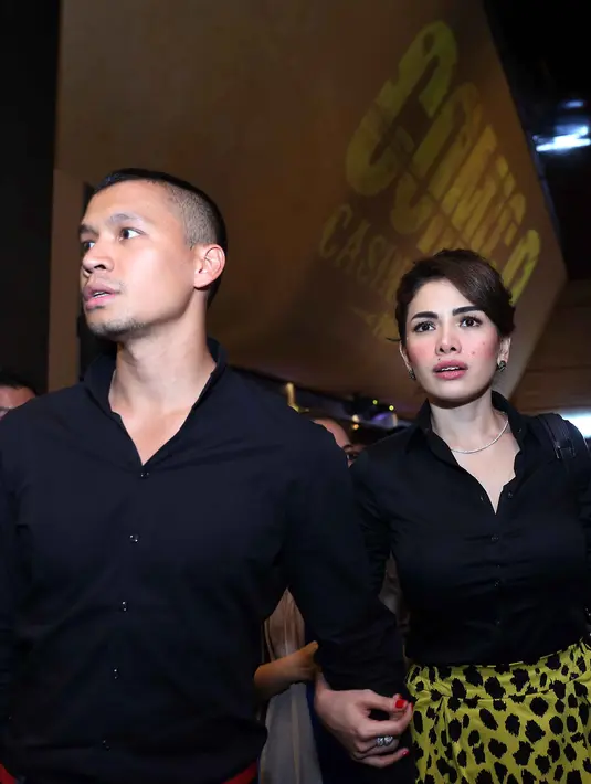 "Terserah lah kalau banyak yang suka sama Sammy, yang penting aku sudah punyanya Sammy," ujar Nikita di Jakarta Pusat, Jumat (26/2/2016). (Nurwahyunan/Bintang.com)