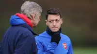 Manajer Arsenal Bela Gaya Main Ozil yang Malas-malasan