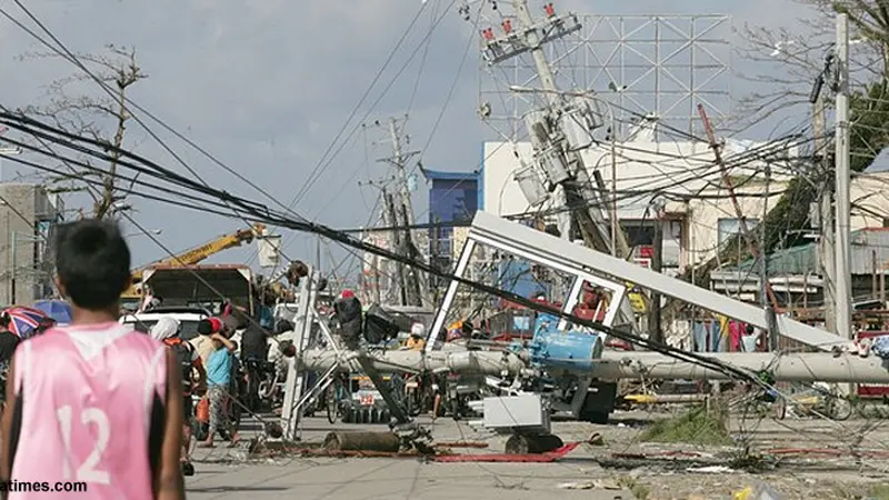 korban-haiyan-131118b.jpg